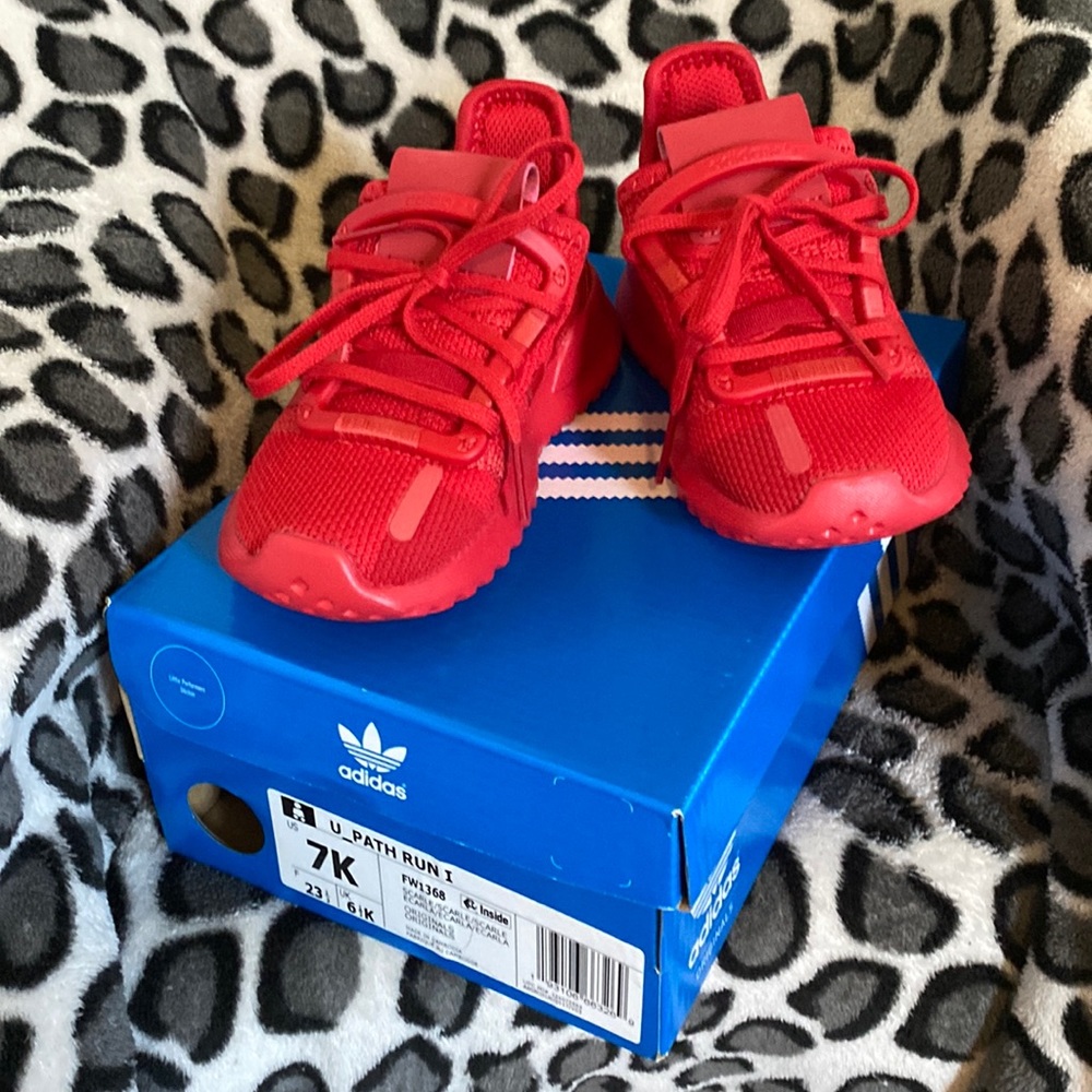 SOLD…BRAND NEW. Size 7 Adidas U_PATH RUN I. Sneakers. Unisex. Red.